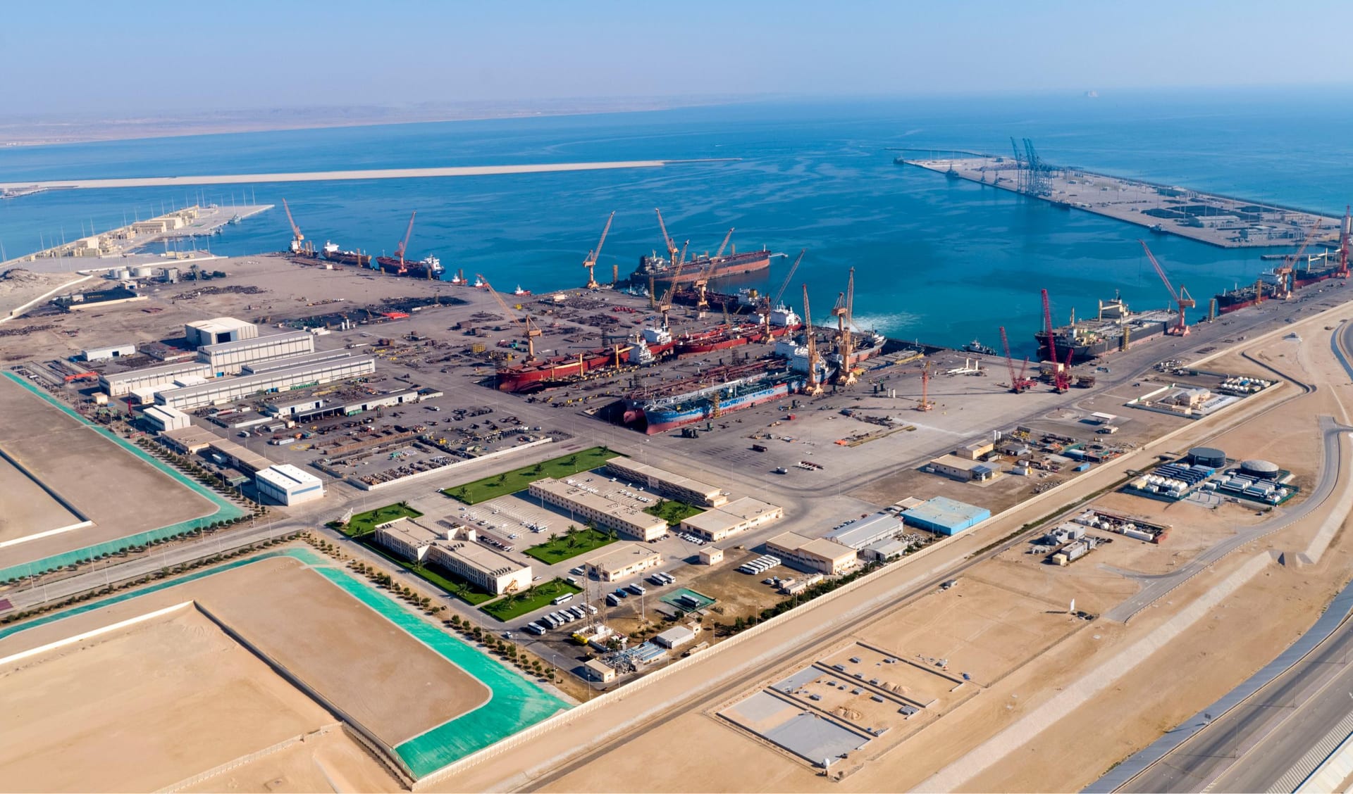 ASYAD DRYDOCK RECEIVES GLOBAL ROSPA SILVER AWARD FOR EXCELLENCE IN HEALTH AND SAFETY